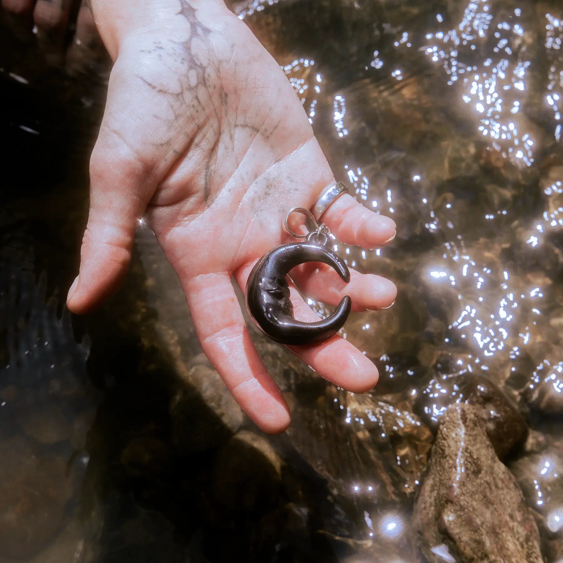 LUNA CRYSTAL PENDANT - Hard Jewelry™