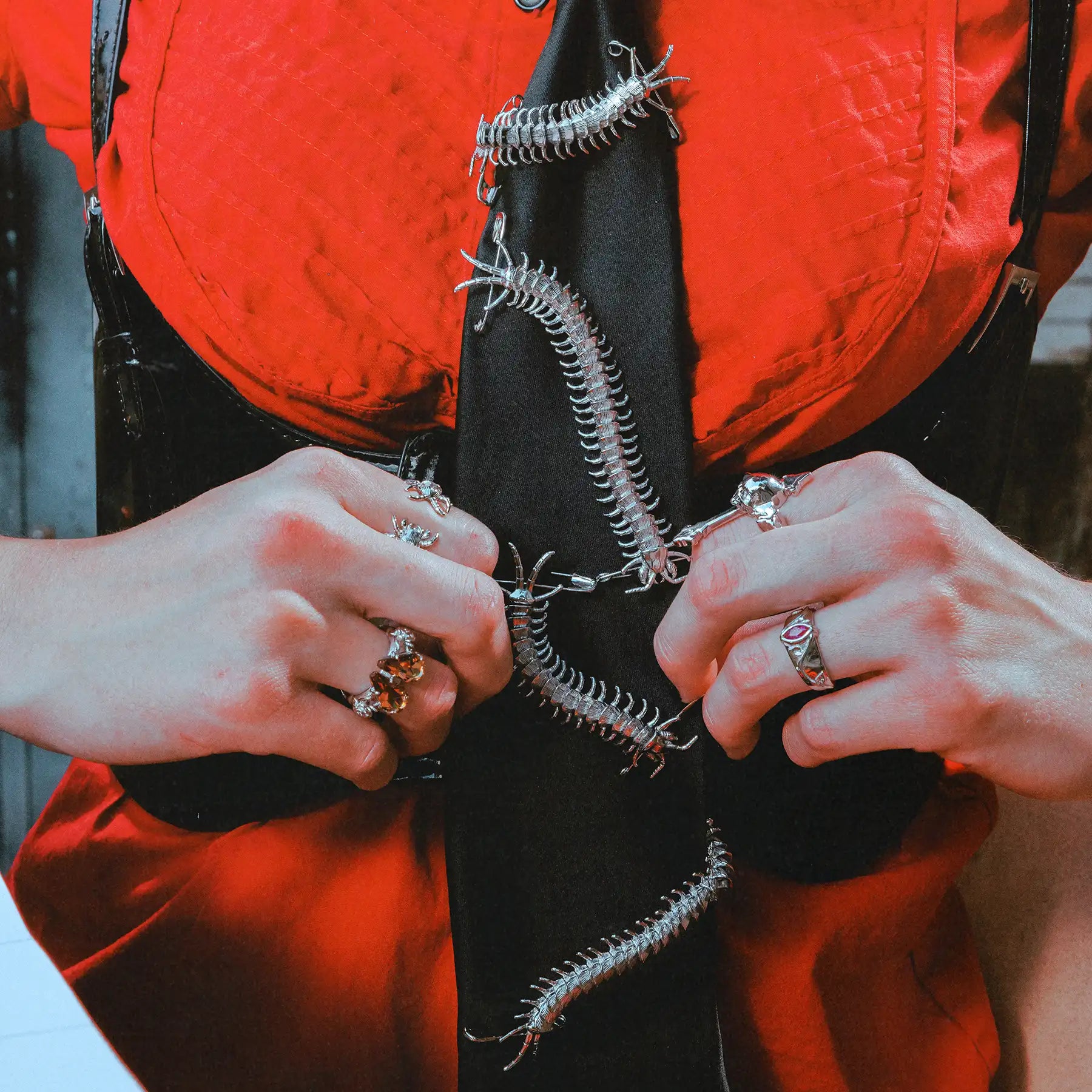 CENTIPEDE SAFETY PIN - Hard Jewelry™