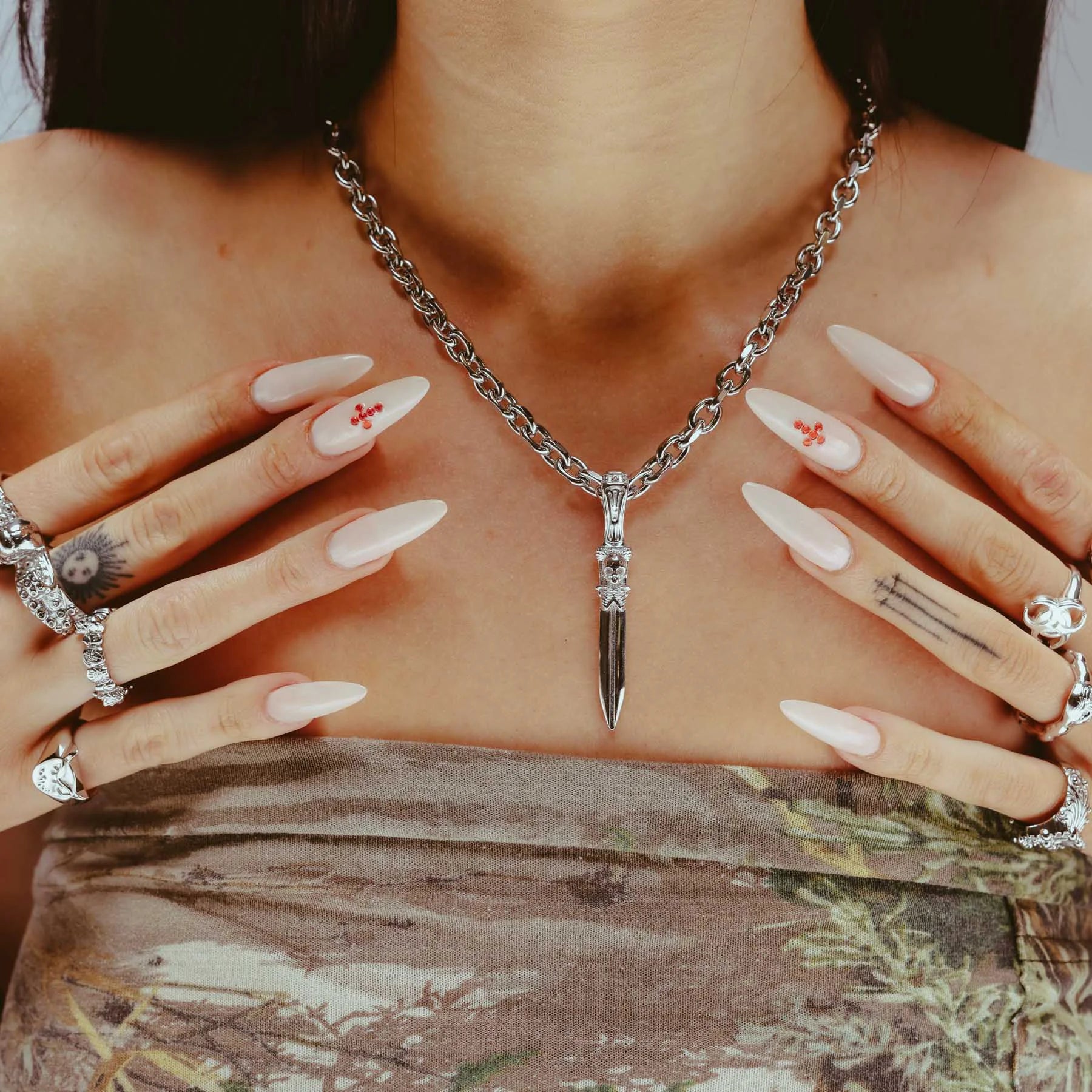 CATACOMB SWORD PENDANT - Hard Jewelry™