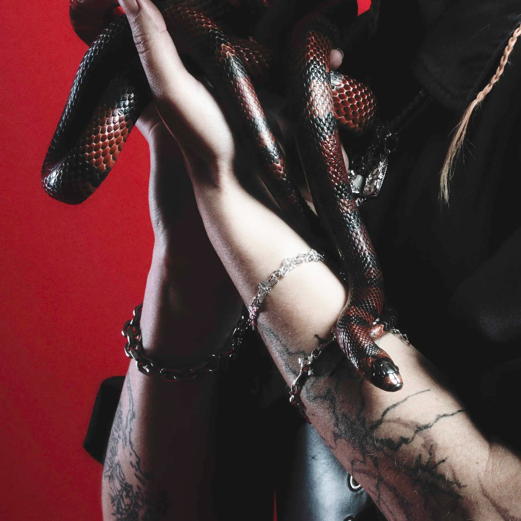 MOTH BRACELET - Hard Jewelry™