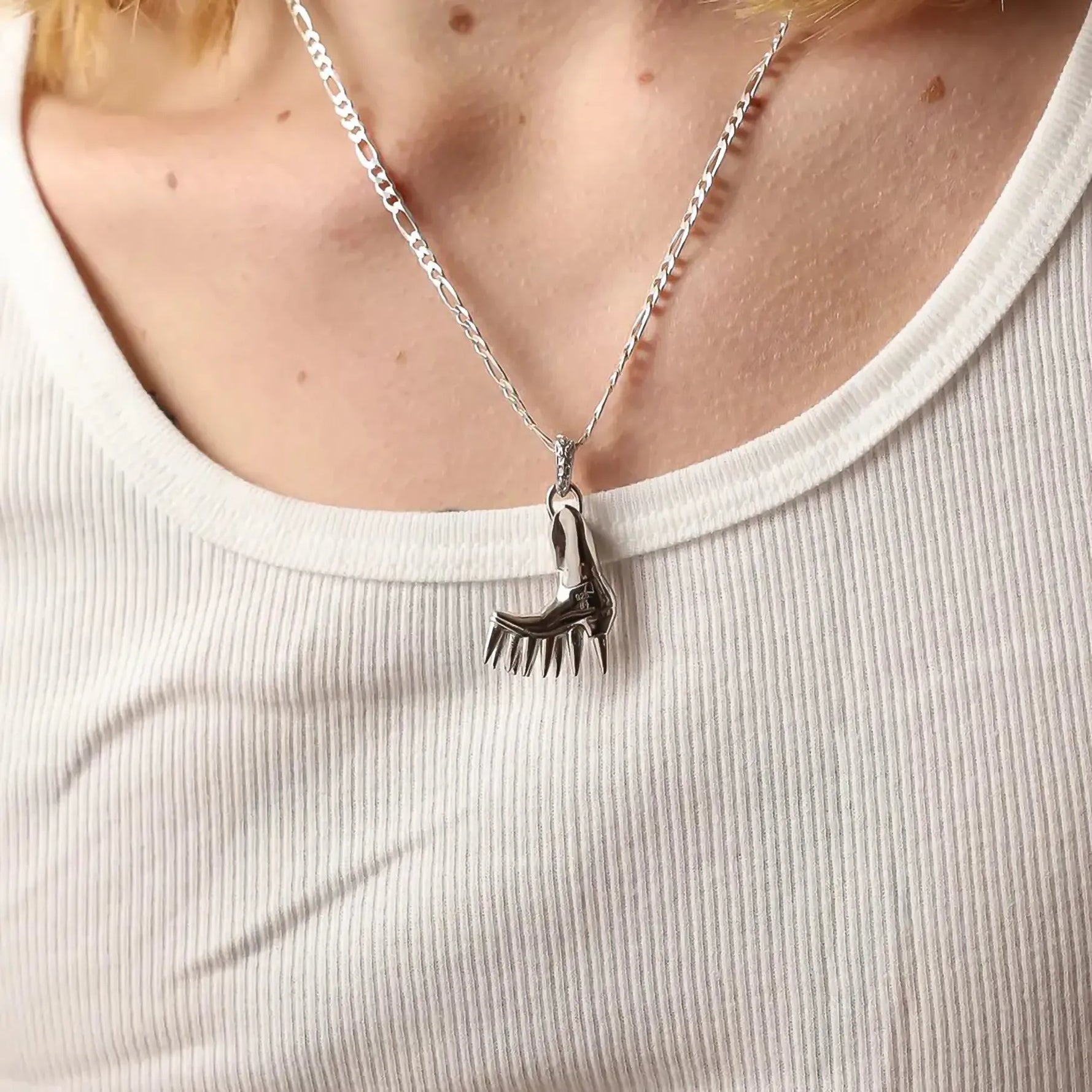 SPIKE BOOT PENDANT - Hard Jewelry™