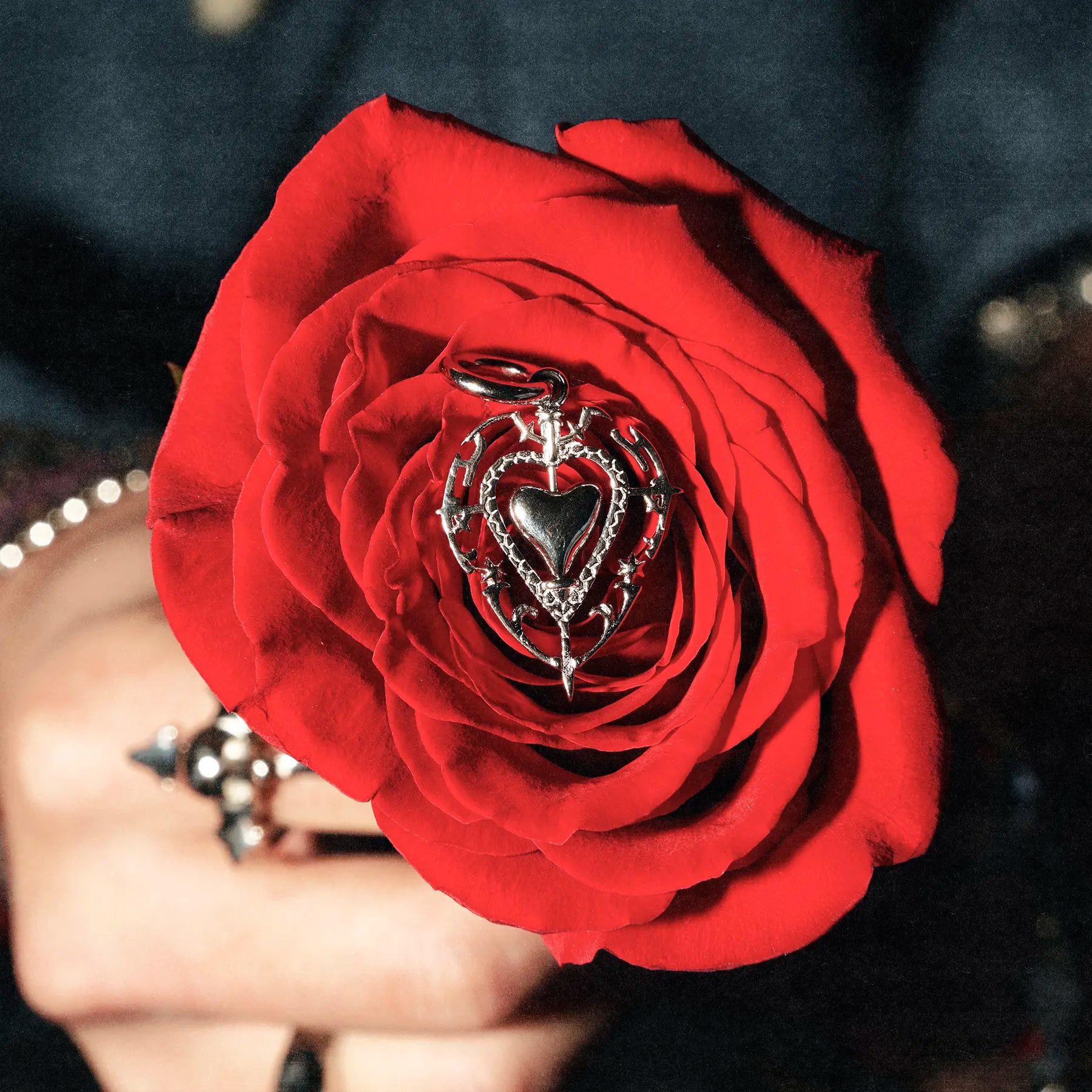 Antique Heart Pendant - Hard Jewelry™