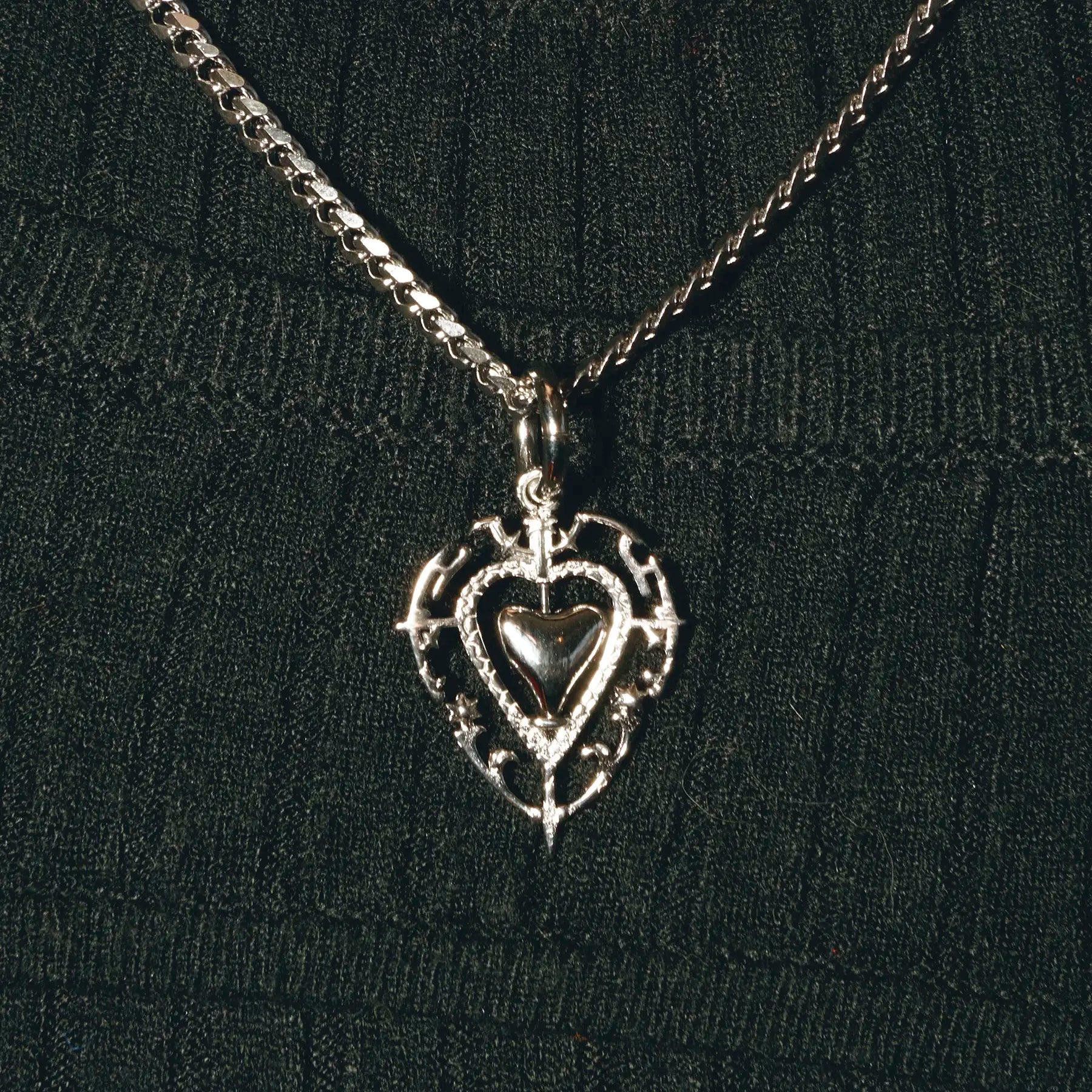 Antique Heart Pendant - Hard Jewelry™