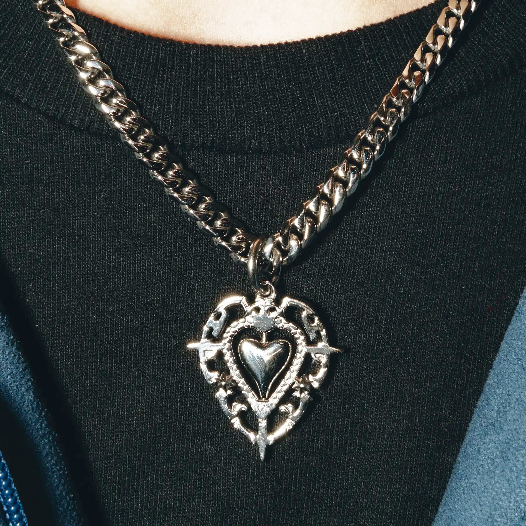 Antique Heart Pendant - Hard Jewelry™