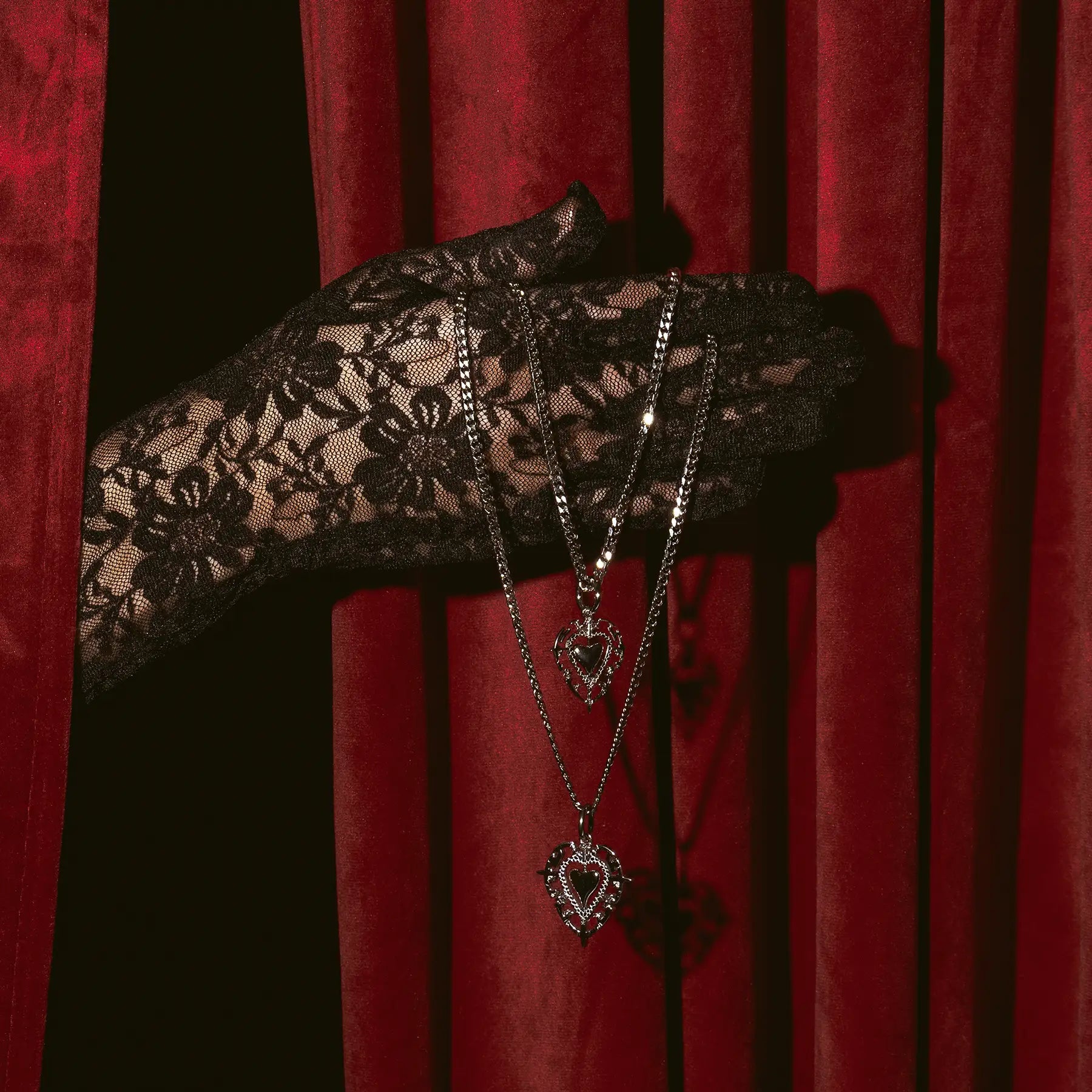 Antique Heart Pendant - Hard Jewelry™