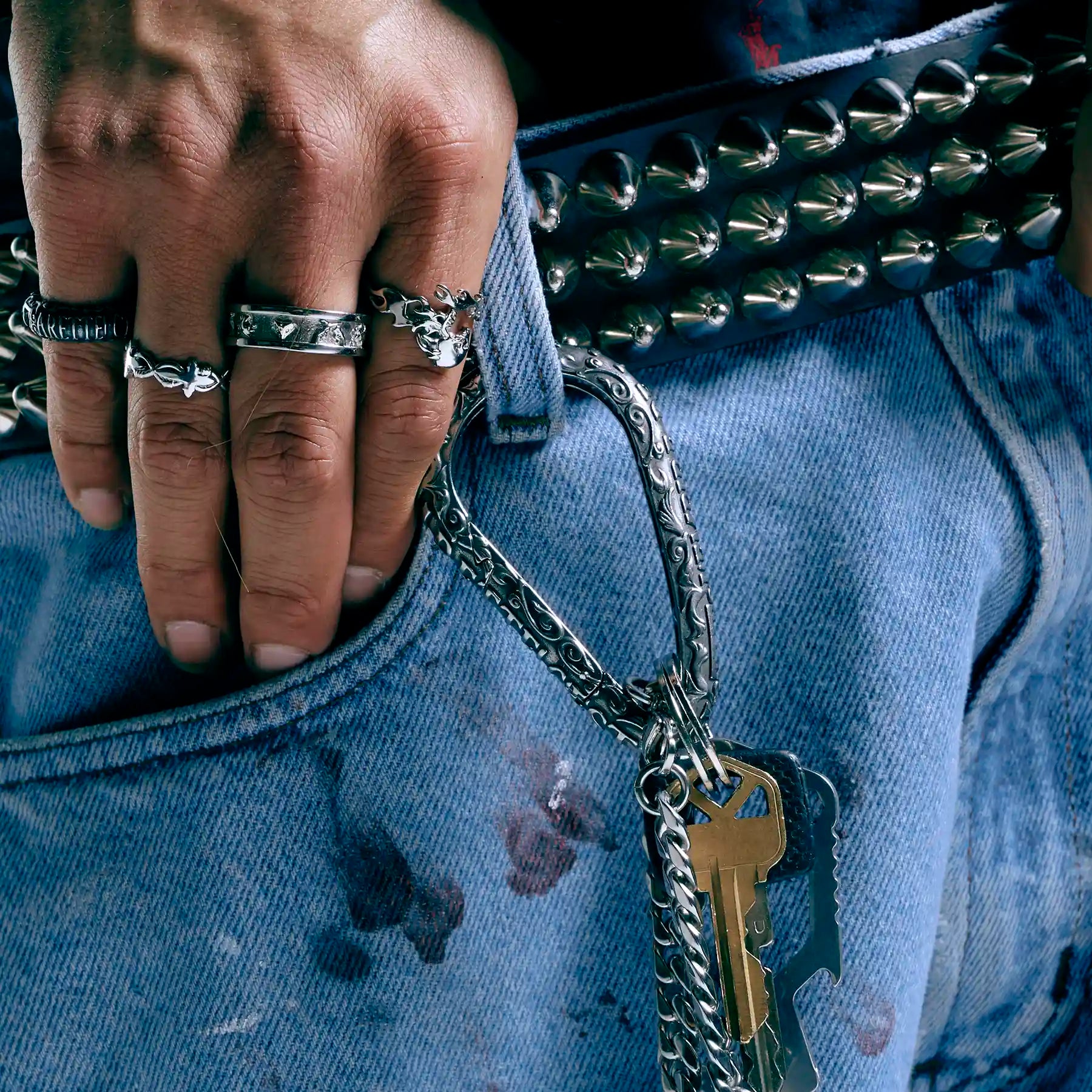 CATACOMBS CARABINER - Hard Jewelry™