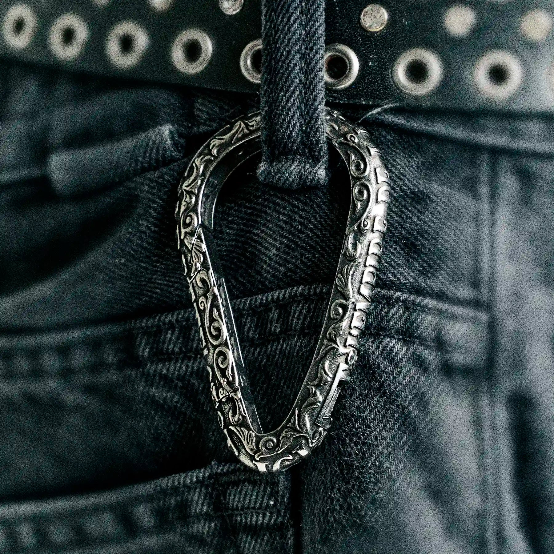 CATACOMBS CARABINER - Hard Jewelry™