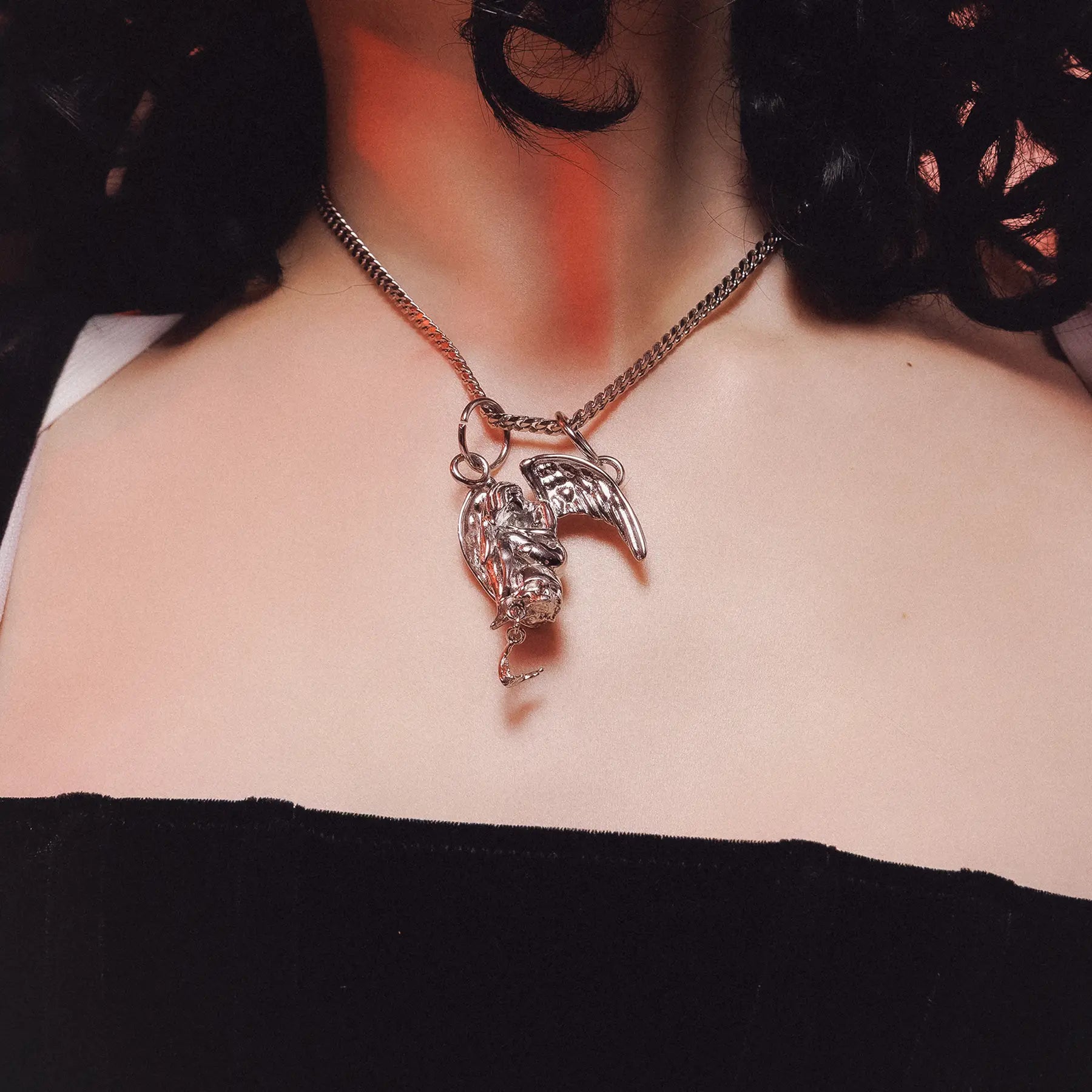 WEEPING ANGEL PENDANT - Hard Jewelry™