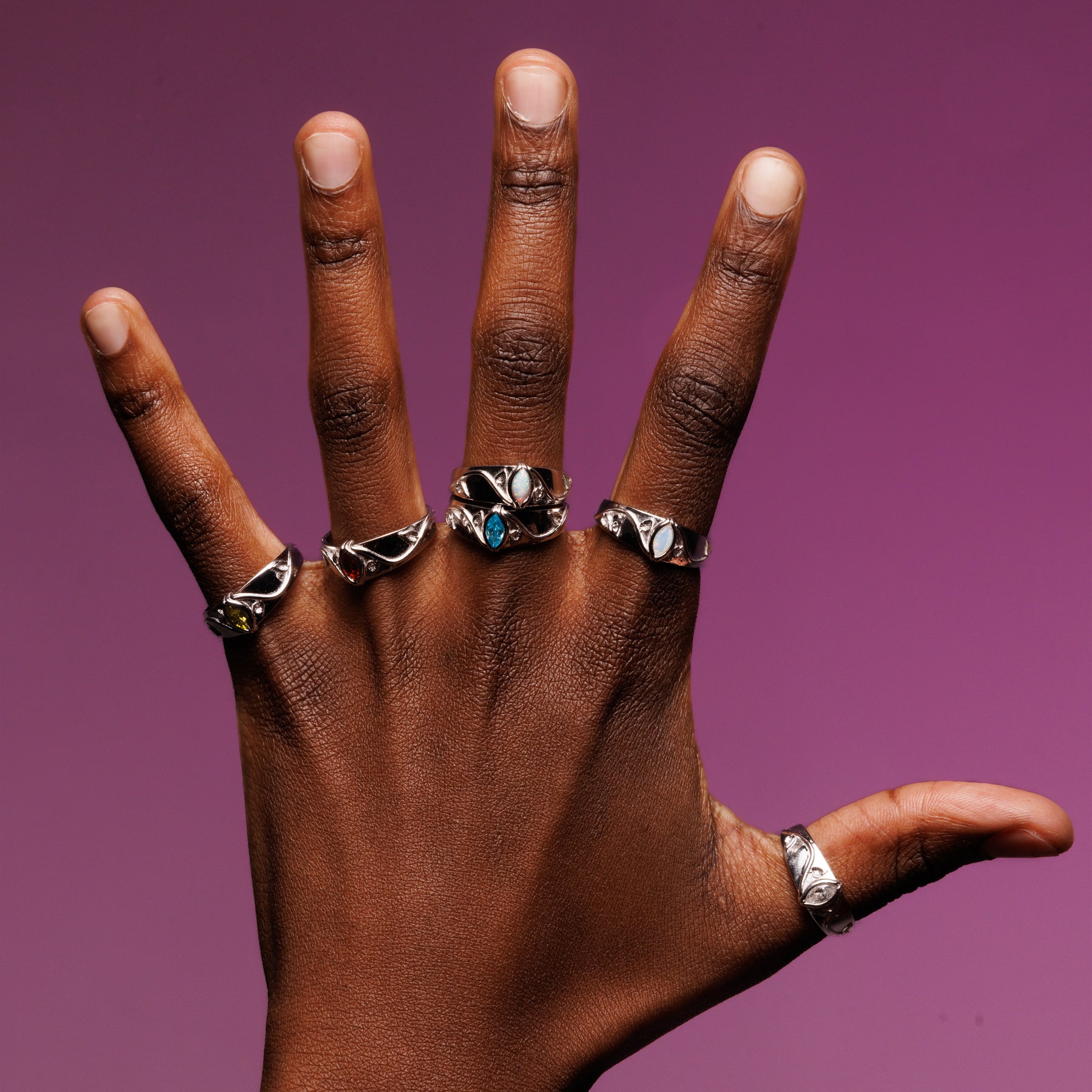 BIRTHSTONE RING (APRIL)