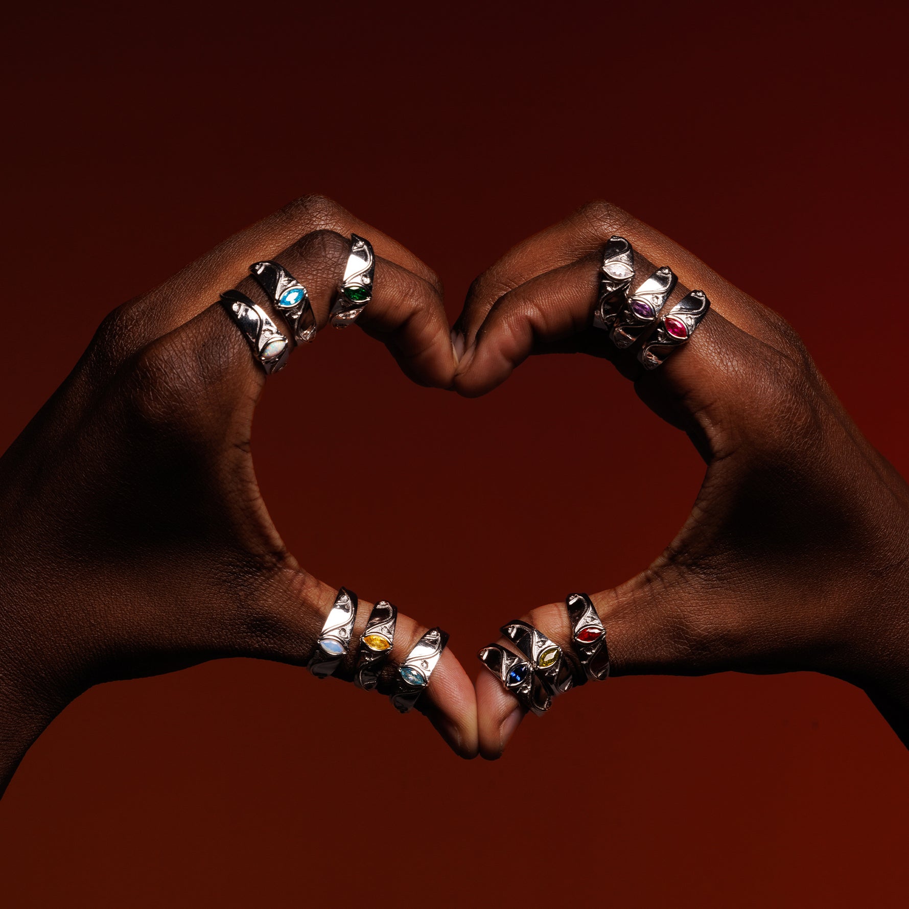 BIRTHSTONE RING (JANUARY)