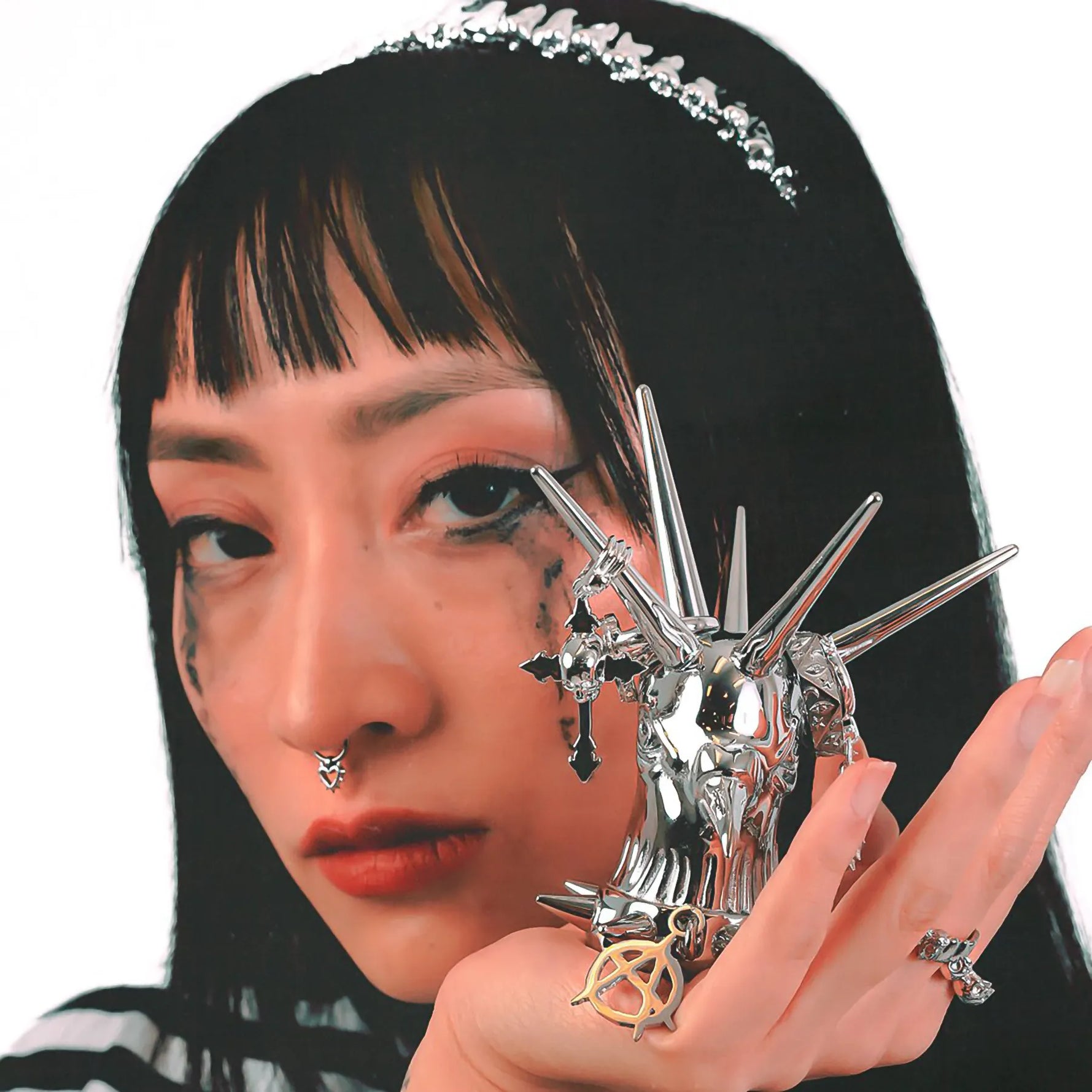 PHOENIX THE PUNK PIGEON JEWELRY HOLDER - Hard Jewelry™