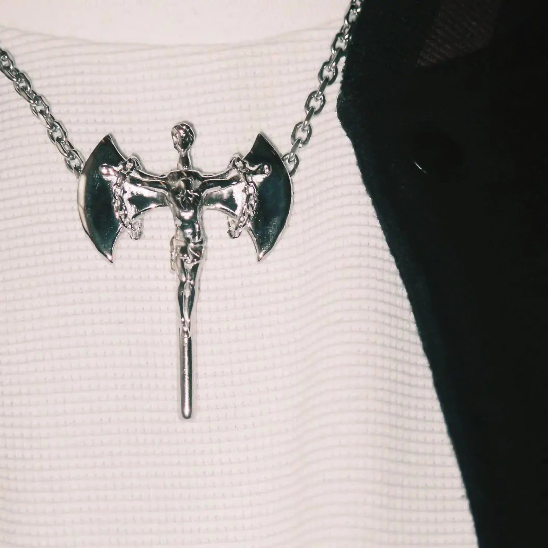 RELIGION IS WAR PENDANT - Hard Jewelry™