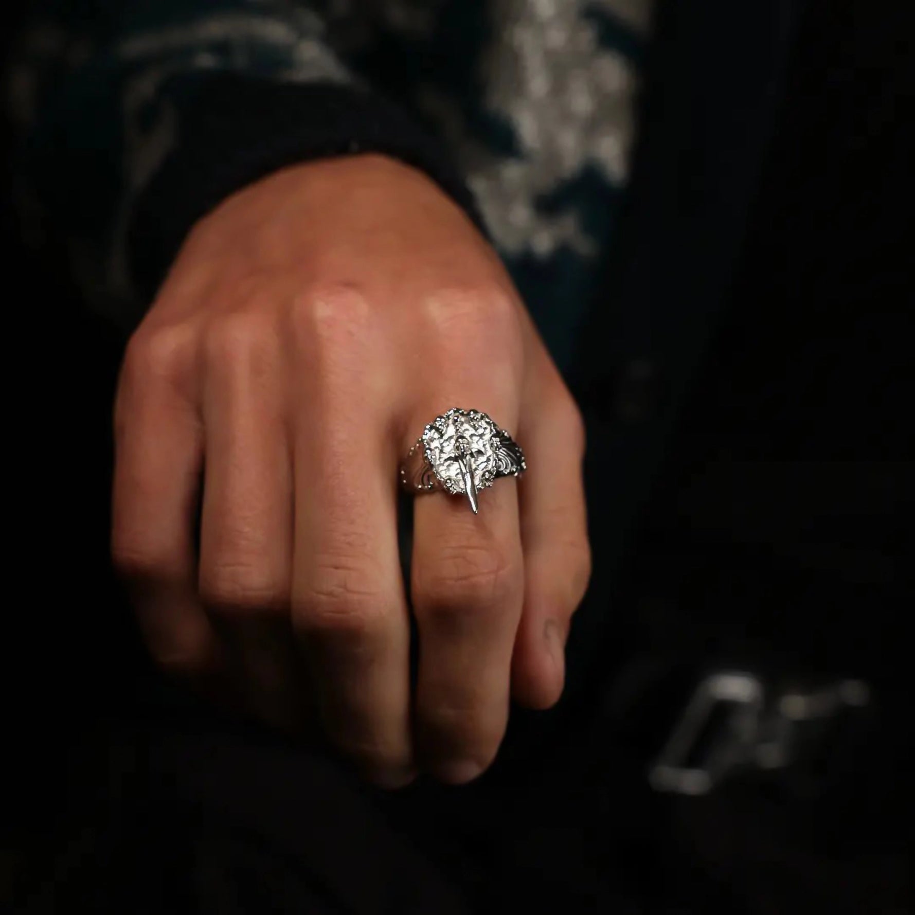 SWORD & SHIELD RING - Hard Jewelry™