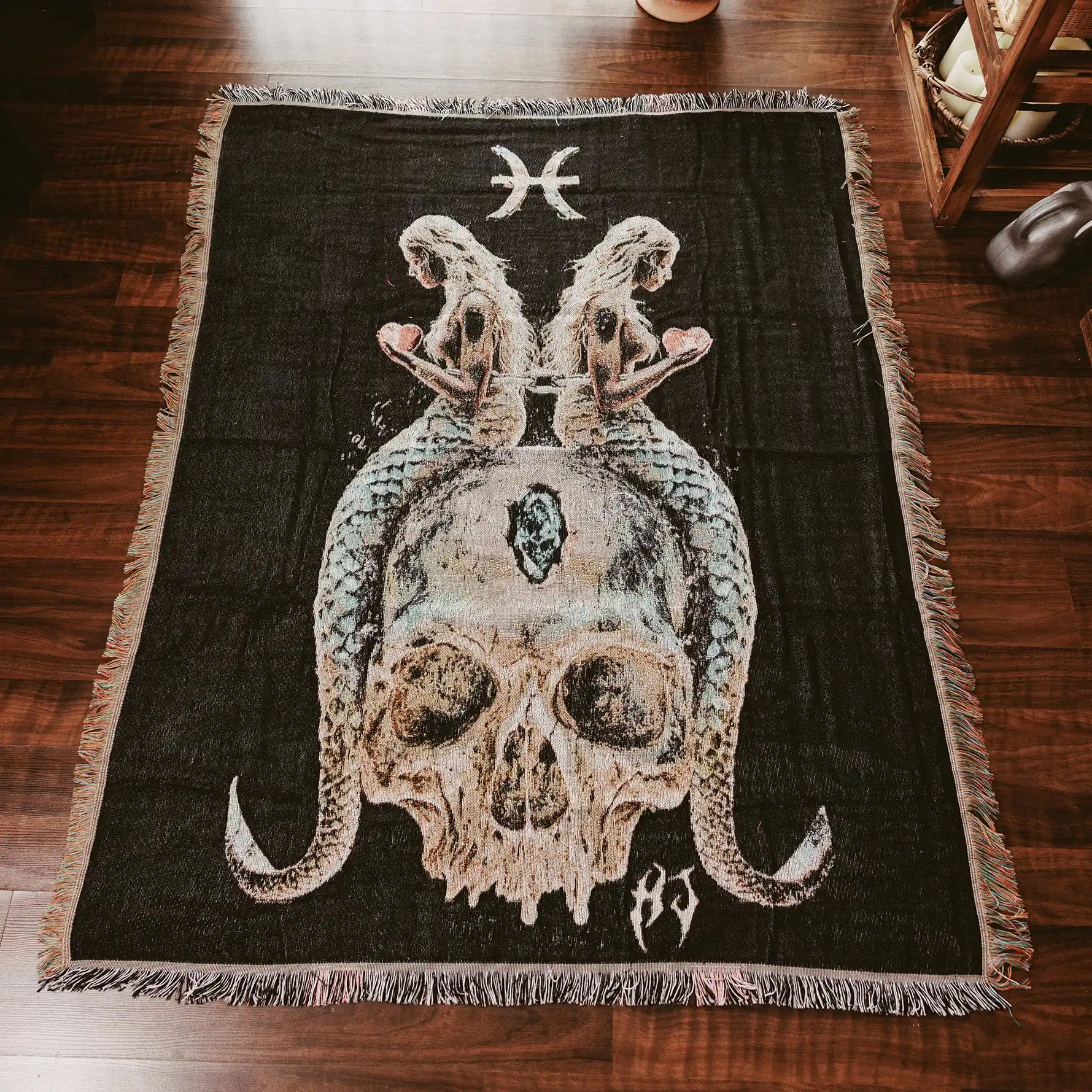 VALENTINES ZODIAC TAPESTRIES - Hard Jewelry™