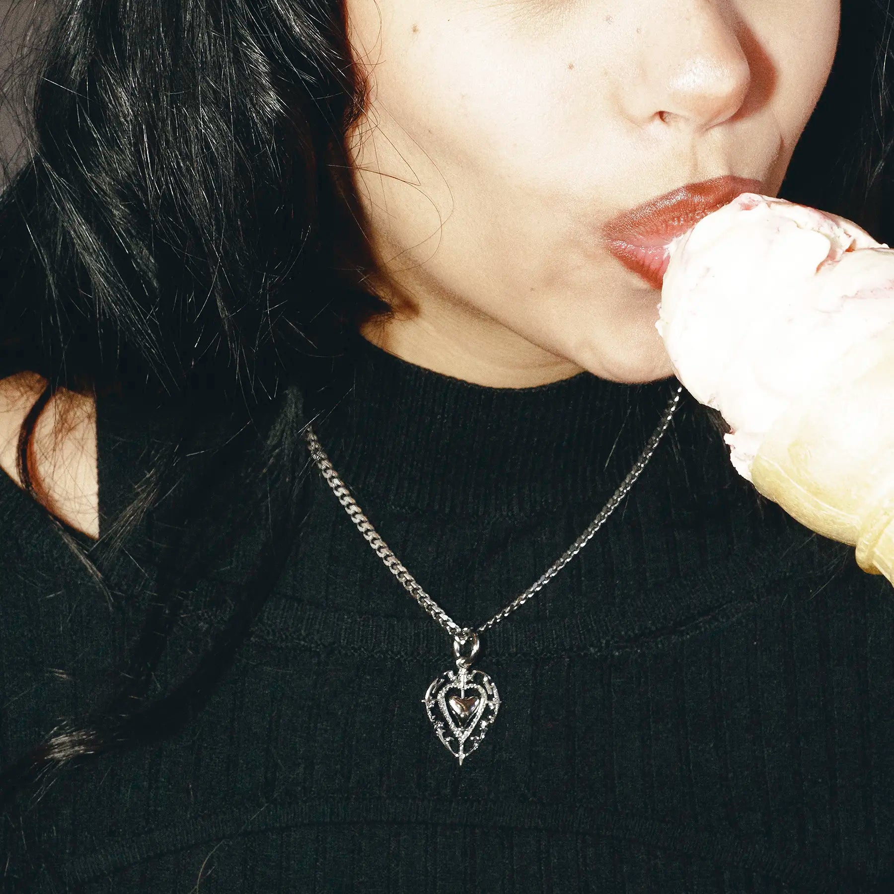 Antique Heart Pendant - Hard Jewelry™