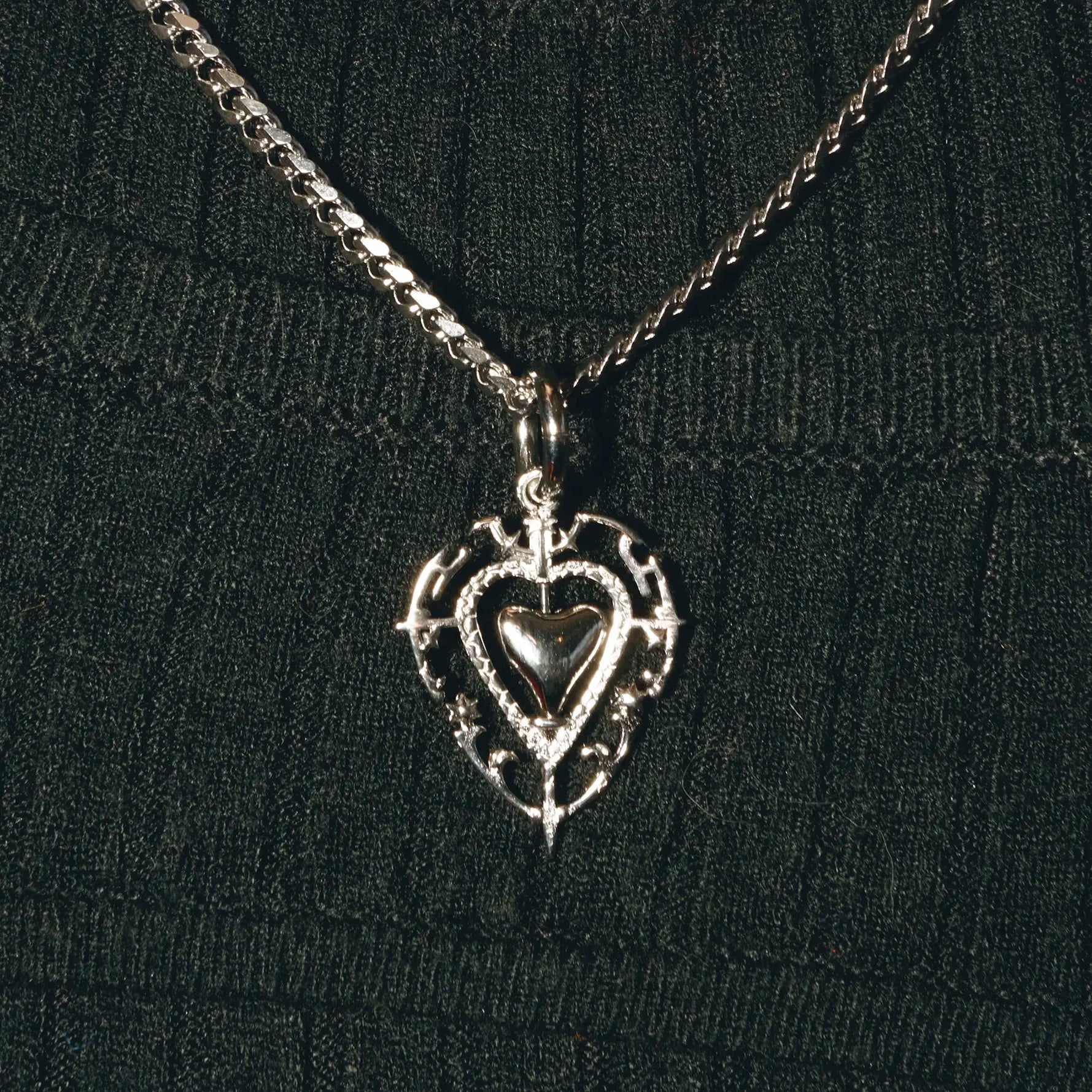 Antique Heart Pendant - Hard Jewelry™