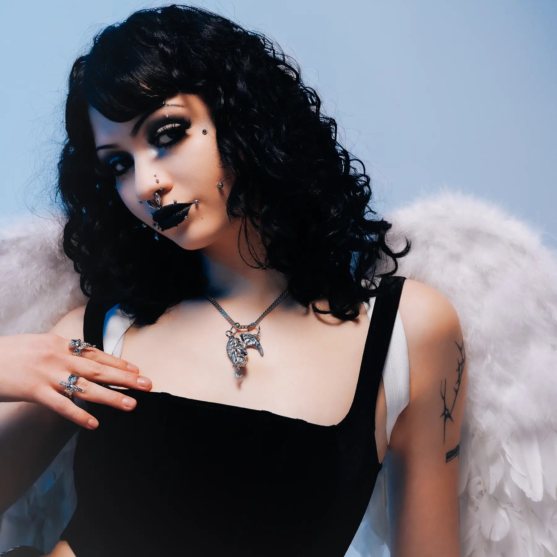 WEEPING ANGEL PENDANT - Hard Jewelry™